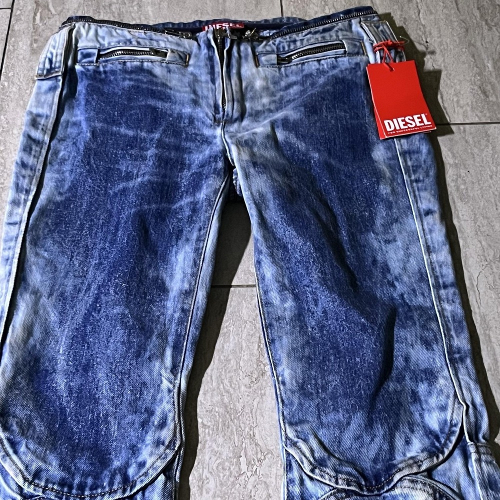 Diesel D-Gen-F-Fse Flare Jeans Womens 24 Blue Acid Wash Zip Pockets 24x32 NEW - Picture 2 of 16